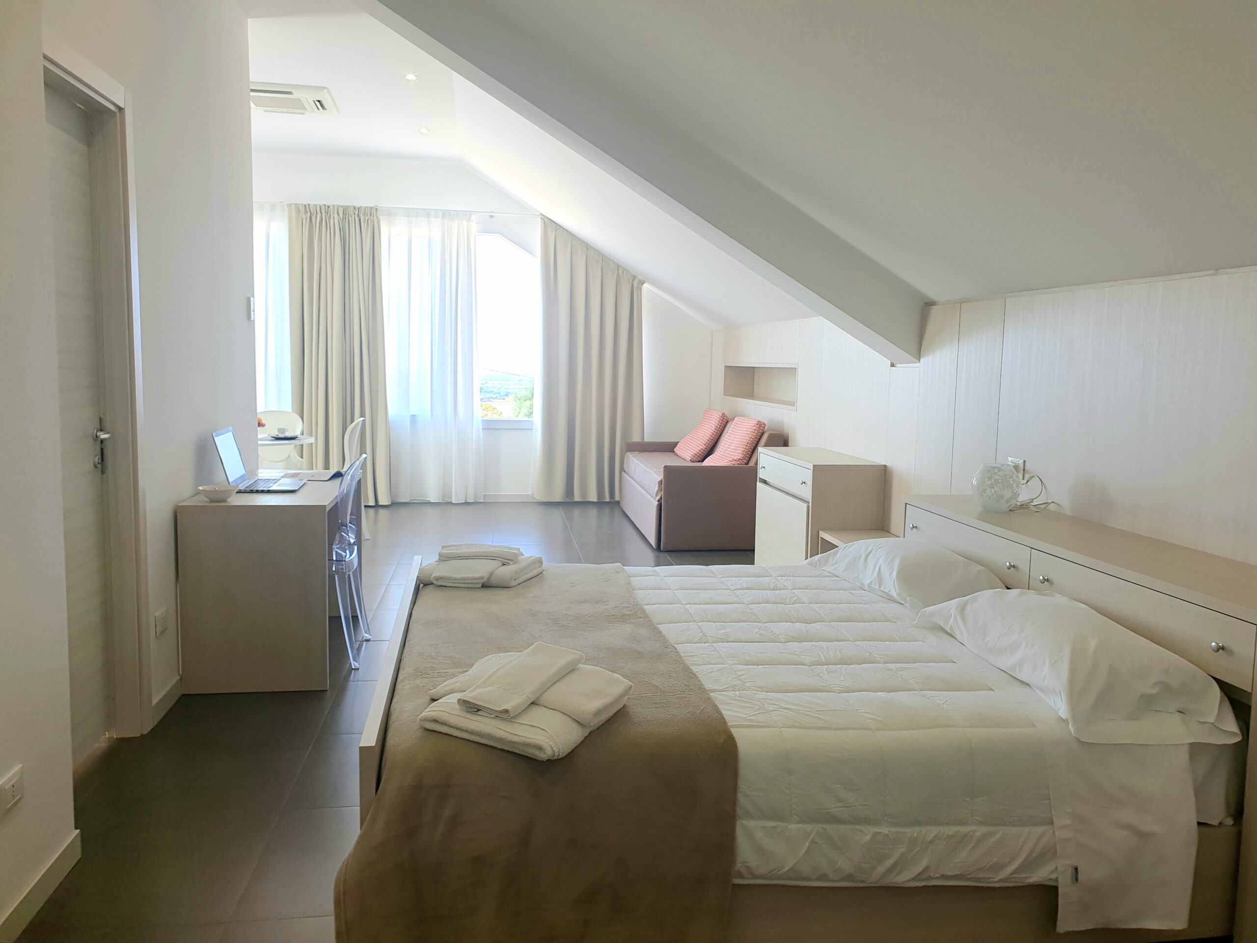 ApartHotel